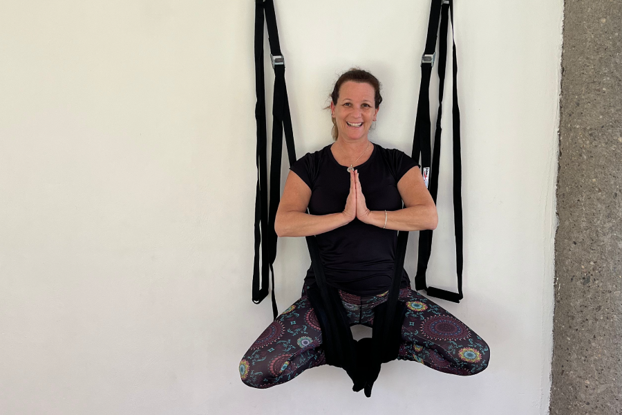 Talleres de Asanas con Kuruntas y Columpio de Pared